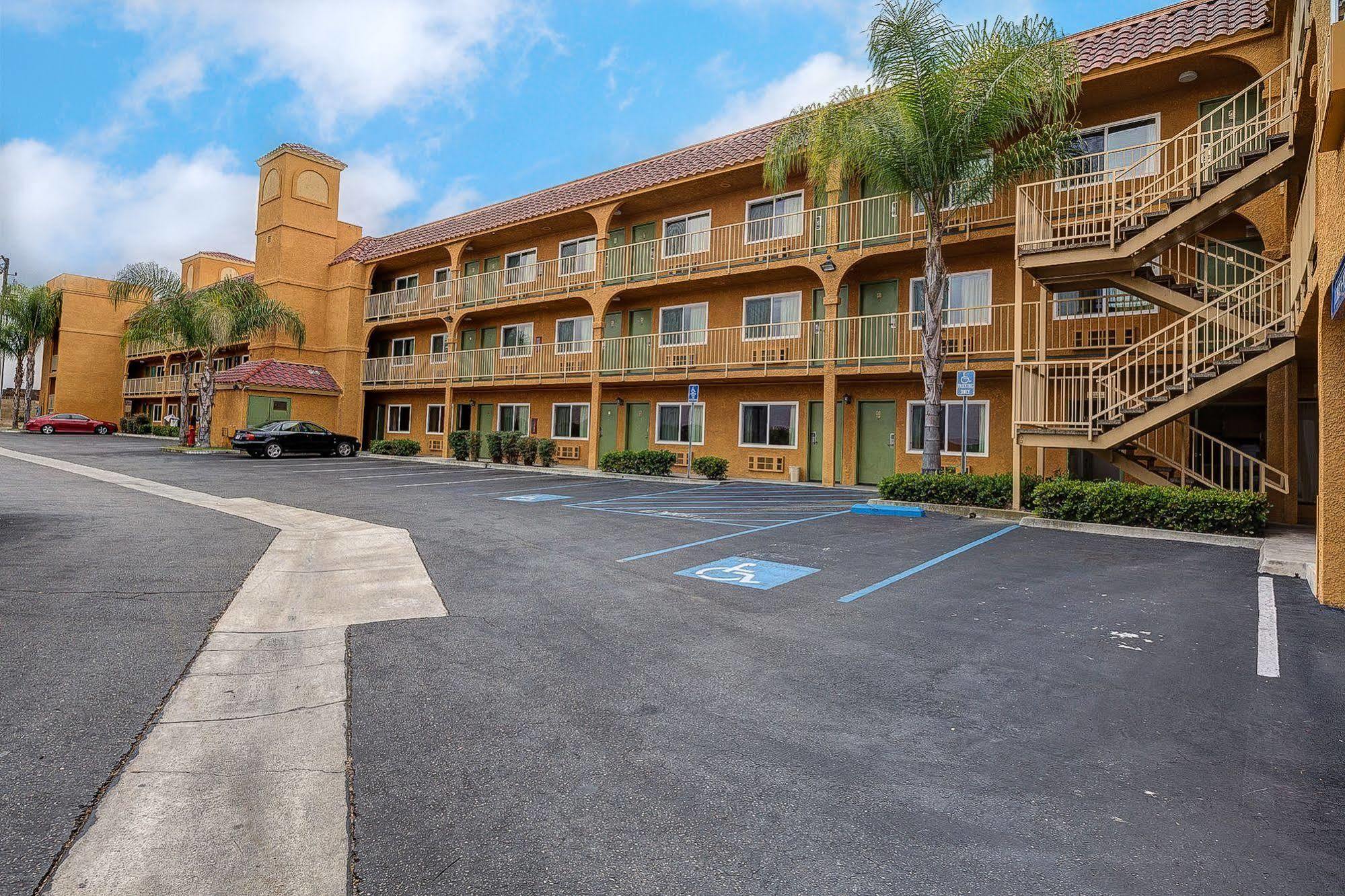 Buena Vista Inn Anaheim Bagian luar foto